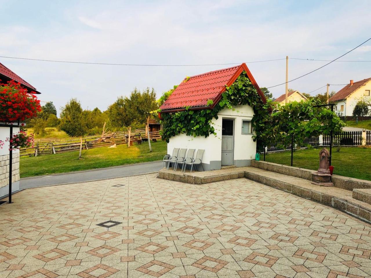 Apartment Jakovljevic Gornji Vaganac Esterno foto
